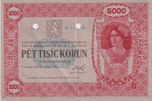 Státovka v hodnotě pět tisíc korun z roku 1919, zdroj: archiv Bankovky.com
